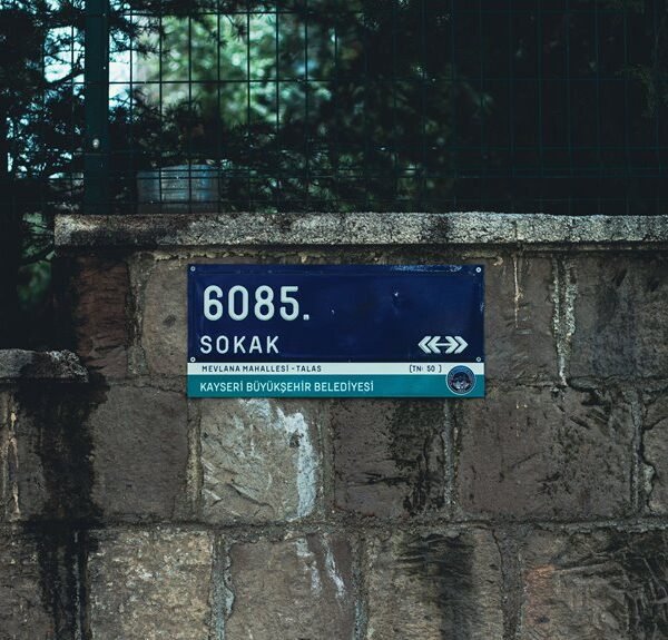176.83.125 IP Address Location Guide